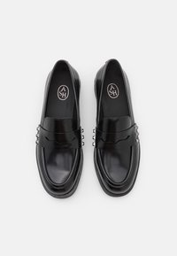 Ash Polobotky - black