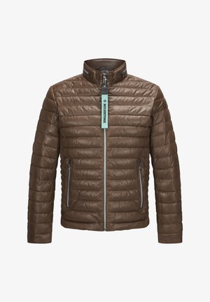 Braune Leder-Pufferjacke mit horizontaler Steppung, Stehkragen und zwei vorderen Reißverschlusstaschen. Verfügt über einen Frontreißverschluss und ein Etikett.