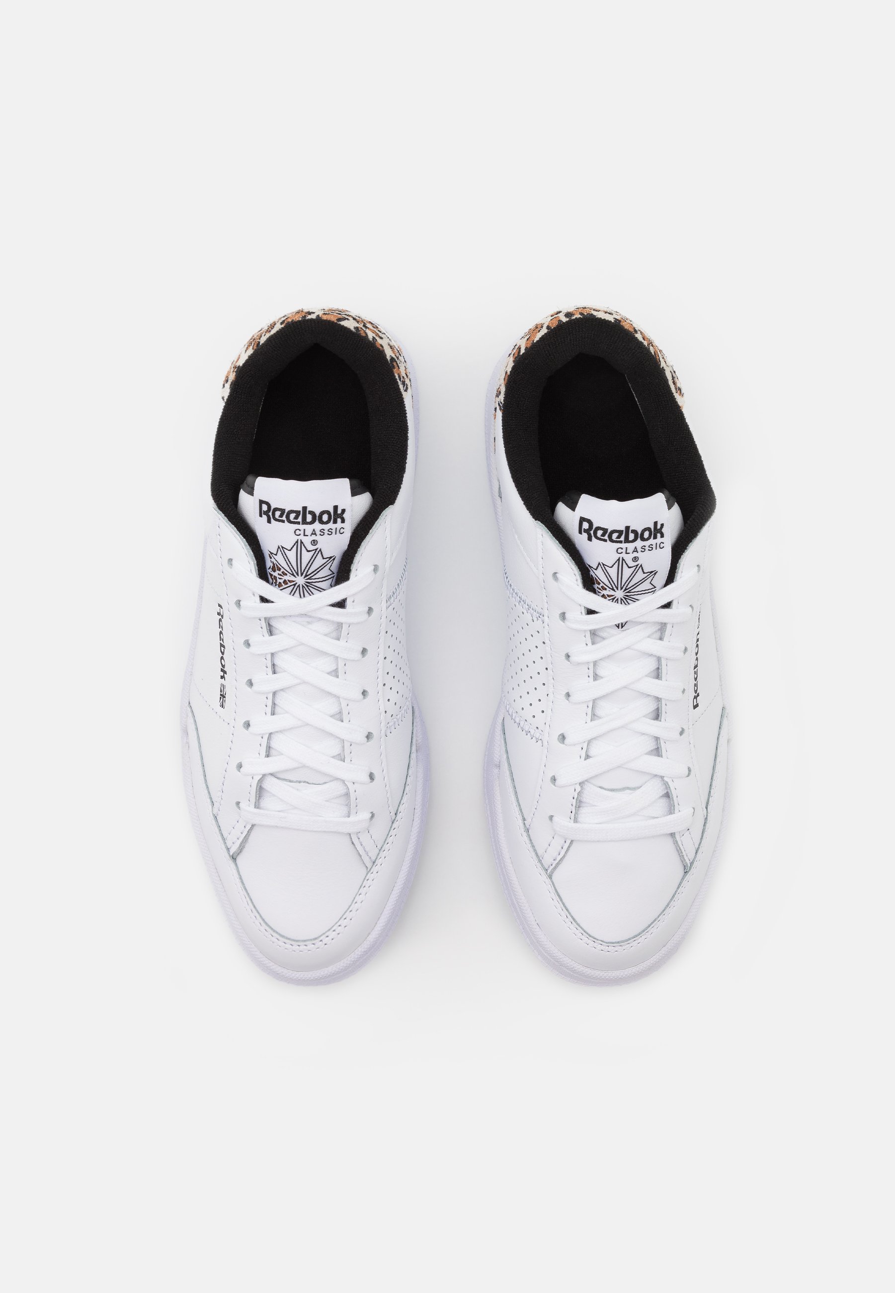 reebok classic ad court unisex
