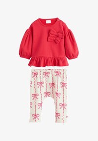 Ikke valgt, red cream