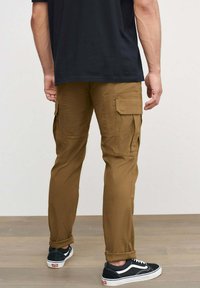 Next SLIM FIT STRETCH - Cargo hlače - tan