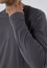 YOURTURN UNISEX 2 PACK - Topper langermet - black/dark grey
