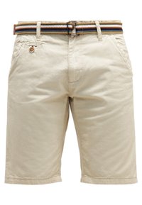 Pantaloni corti beige in cotone con una cintura intrecciata caratterizzata da strisce marroni, bianche e blu. Presentano tasche frontali e una chiusura con bottone.