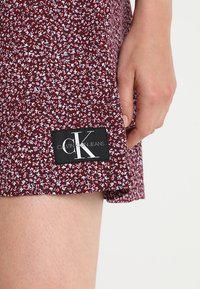Calvin Klein Jeans Sukienka letnia