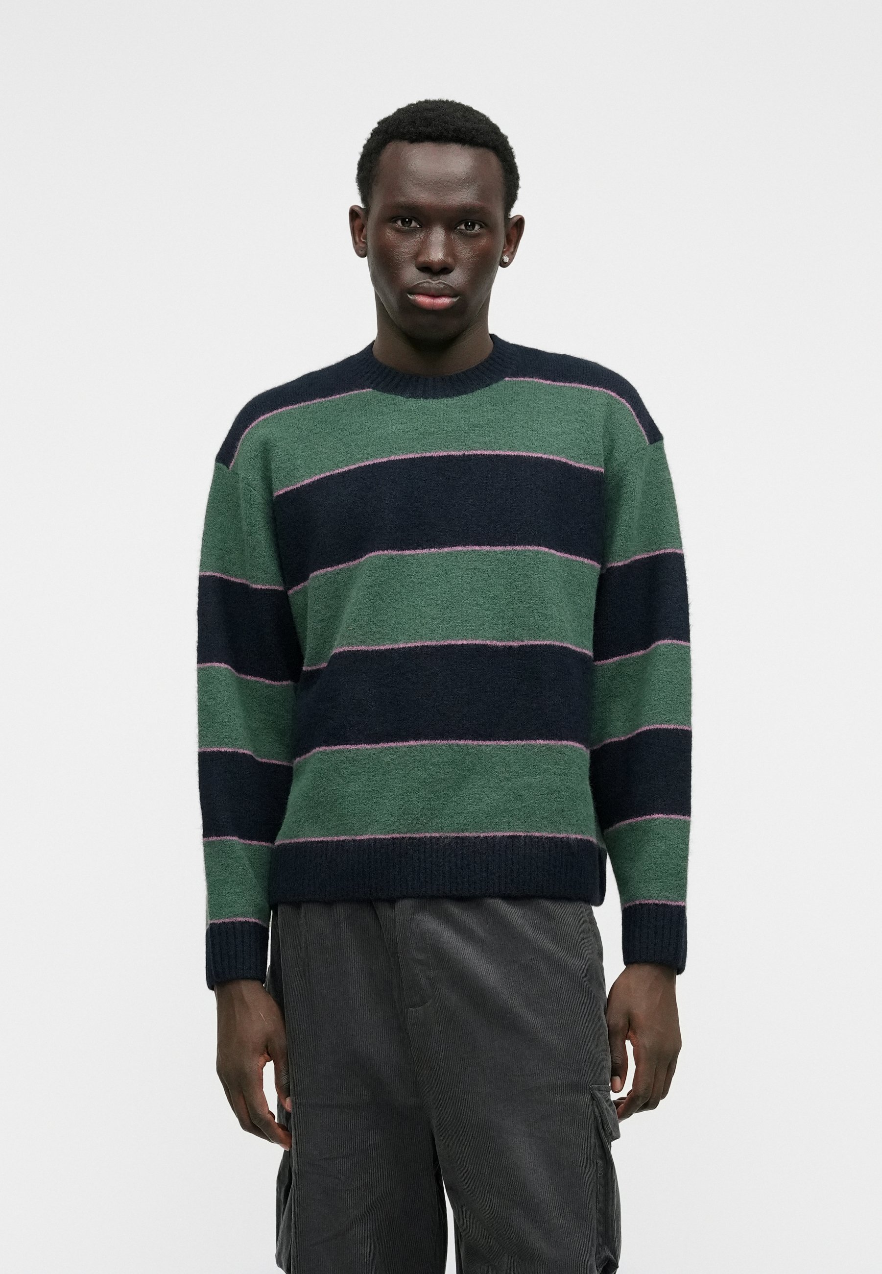 【今季】A&S / Flat line sweater Dark green Abercrombie & Fitch STRIPE ESSENTIAL CREW SWEATER - Jumper - green