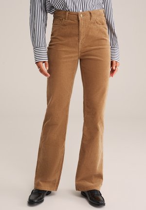 Blugi bootcut - light brown