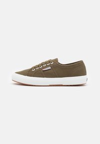 Não selecionado, military green