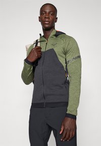 Dynafit TOUR THERMAL HOODY - Cipzáras pulóver - thyme
