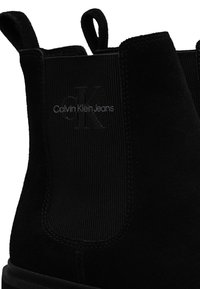 Calvin Klein Jeans EVA BOOT MID CHELSEA ICONIC - Klasične gležnjače - triple black