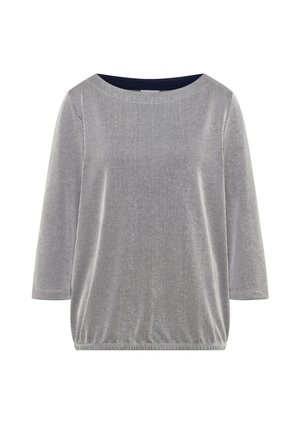 Chemise grise à manches longues avec fines rayures blanches verticales, encolure ronde et ourlet froncé en bas.