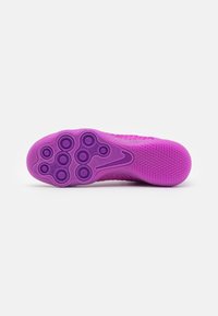 Nike Performance REACT GATO - Sálové kopačky - fuchsia dream/lilac bloom