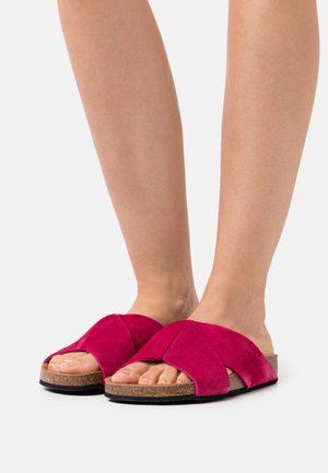 Sandalias planas - berry