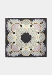 Foulard di seta multicolore con un design circolare caratterizzato da motivi intricati, dettagli dorati e uno sfondo nero. Apertura centrale.