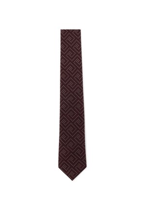 Cravate marron foncé avec un motif géométrique en losanges composé de petits points beiges sur fond blanc.