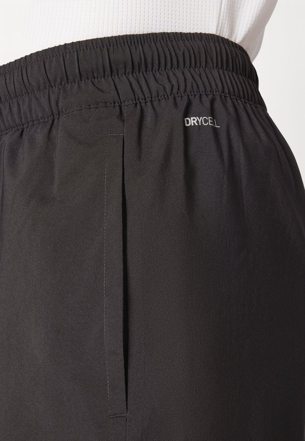 ESSENTIALS SHORT - Sports shorts4