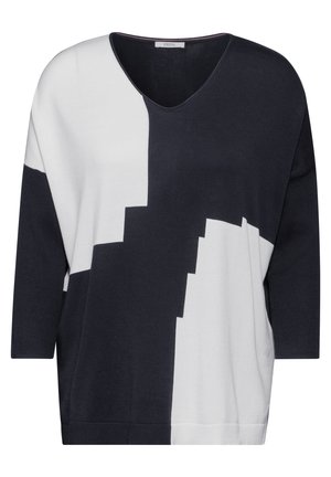 Suéter de punto en color marino y blanco con escote en V, que presenta un diseño geométrico en bloques de color, mangas ¾ y una suave tela de punto texturizada.