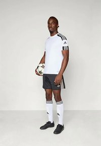 adidas Originals FC BAYERN 2025/2026 THIRD SHORTS - Urheilushortsit - black