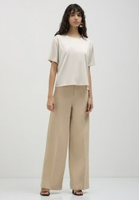 Calliope Camicetta - beige