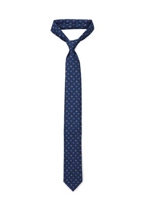 Granatowy krawat z węzłem, zdobiony małym, jasnoniebieskim wzorem kwiatowym, na białym tle.