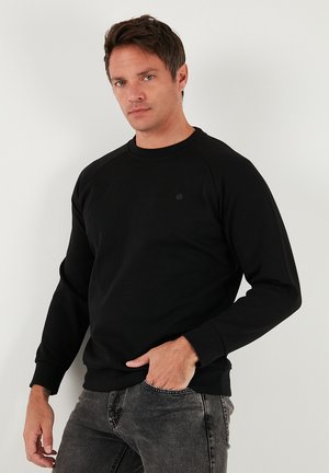 Buratti Pusa - black