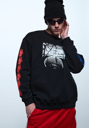 Former Φούτερ - black