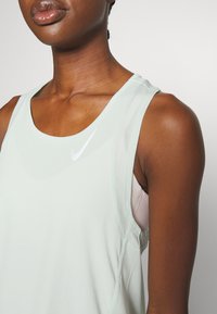 Nike Performance FAST TANK - Top - barely green/silver
