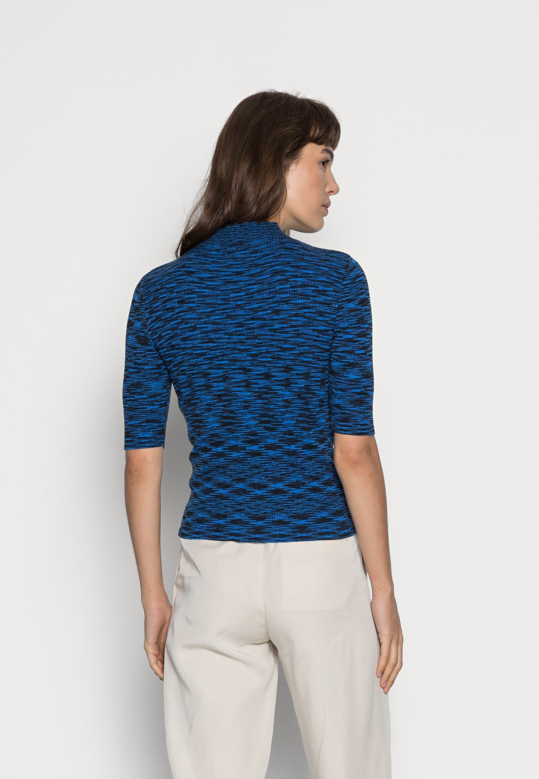 sweater millie