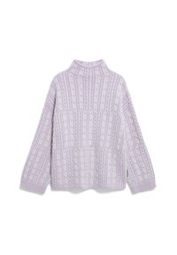 Kabelstrickpullover in helllila, mit hohem Kragen, langen Ärmeln und strukturierten Mustern überall. Weiches, flauschiges Material.