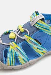 hadyn platform sandals