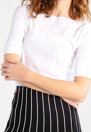 Camiseta básica - white