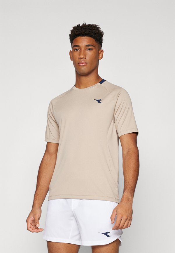 TENNIS - Sports T-shirt - humus
