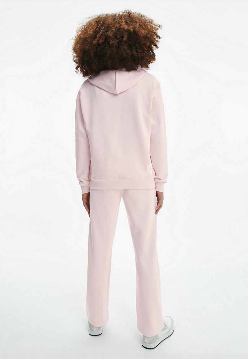 Kinder Jumpsuits & Playsuits | Calvin Klein Jeans Trainingsanzug sweetest pink/pink - WO14725 Kinder Jumpsuits & Playsuits | Calvin Klein Jeans Trainingsanzug sweetest pink/pink - WO14725