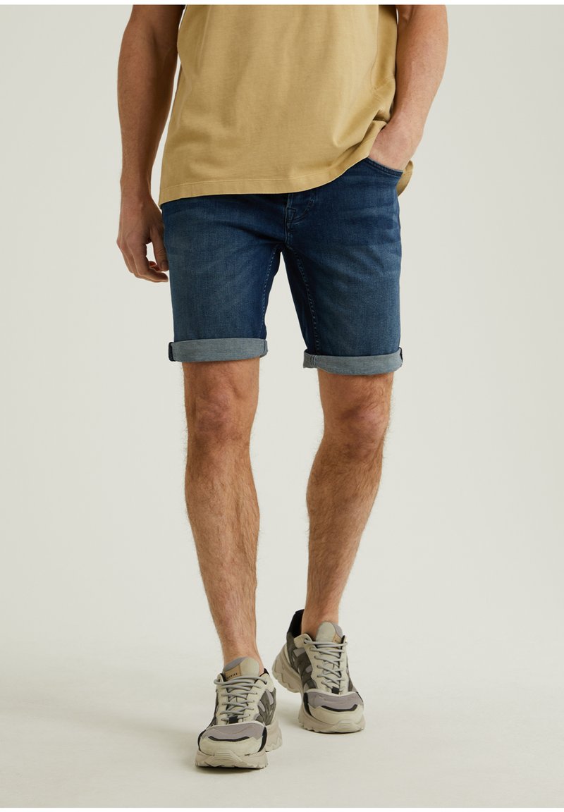 CHASIN' EGO.S KEEPER - Kratke hlače iz džinsa - blue