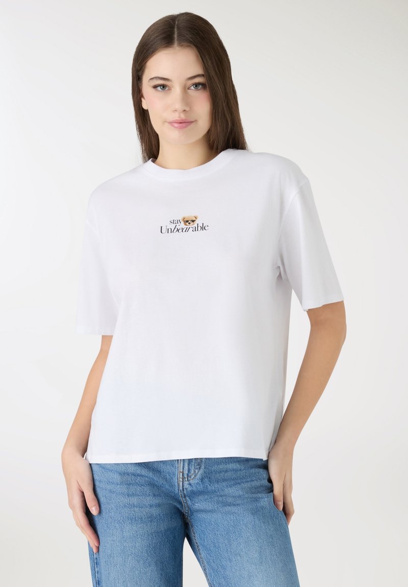 T-shirt da donna in cotone Simpatici cartoni animati con stampa di orsi Top traspiranti estivi larghi a maniche corte Moda casual Girocollo Abbigliamento  200000345