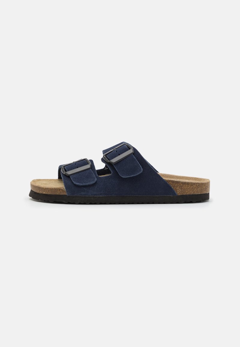 Pier One UNISEX Copati dark blue/temno modra Zalando.si