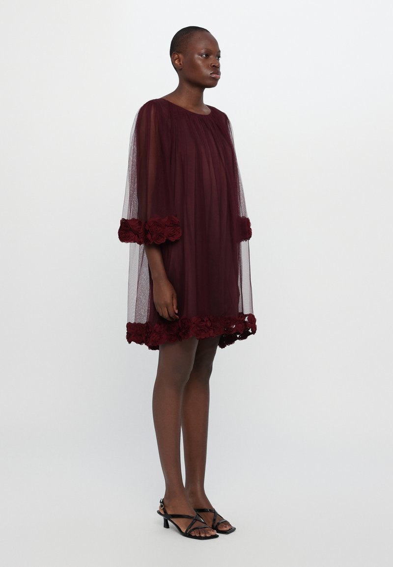 burgundy rose dress Floral Printed Old School JSK Dress, Elegant Cape