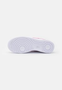 Nike Sportswear AIR FORCE 1 07 - Sapatilhas - white/pink prime