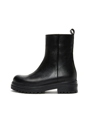 Enkellaarsjes met plateauzool - black