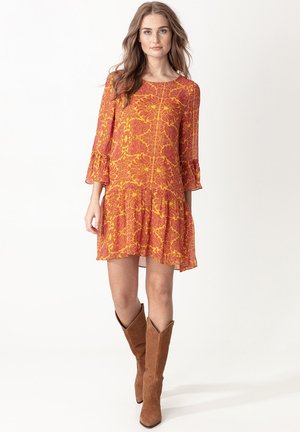 MILLIE - Korte jurk - yellow