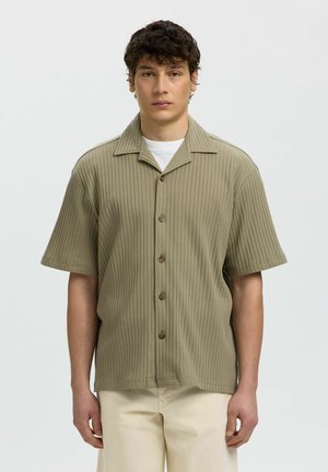 Selected Chemise - vetiver