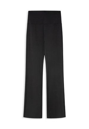 Černé legíny na jógu s širokým pasem, vyrobené ze hladké, elastické látky. Mají rovný střih bez viditelných vzorů nebo akcentů.