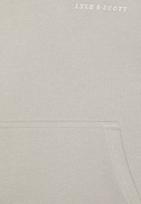Thumbnail Image 3