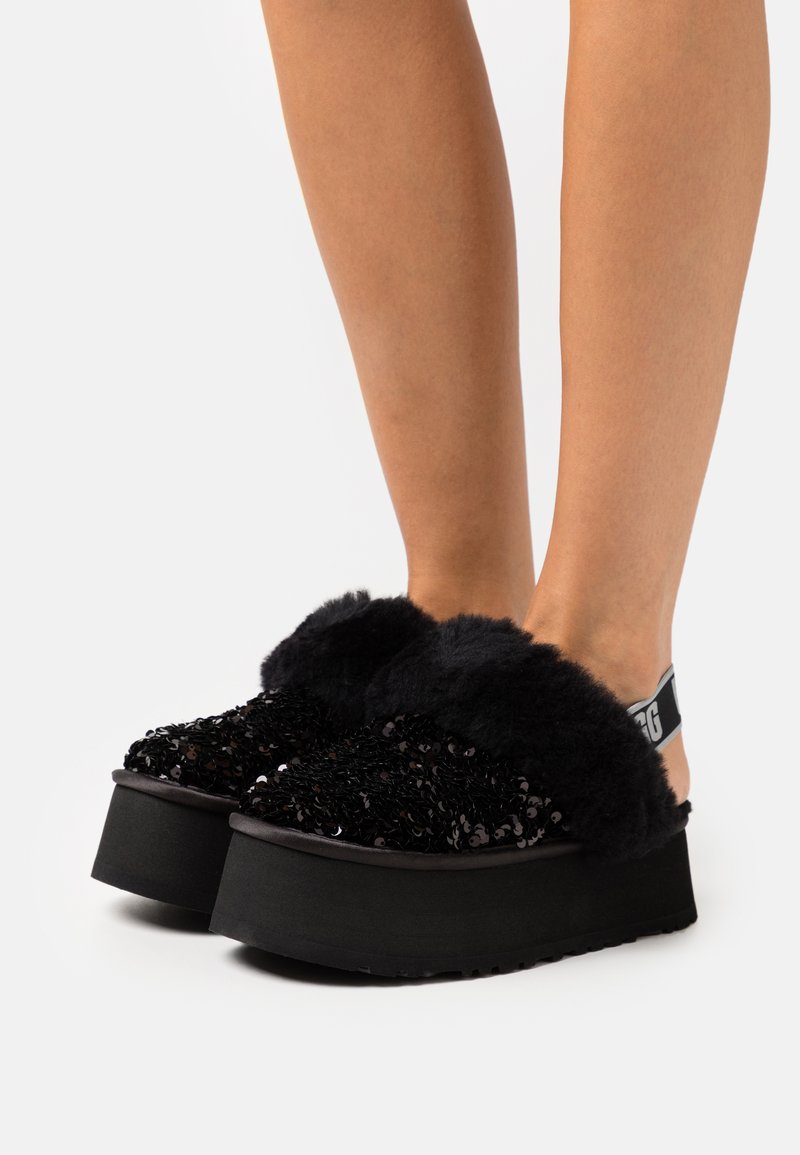 UGG FUNKETTE CHUNKY SEQUIN Slipins black/svart Zalando.se