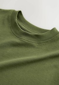 Niet geselecteerd, dark khaki green