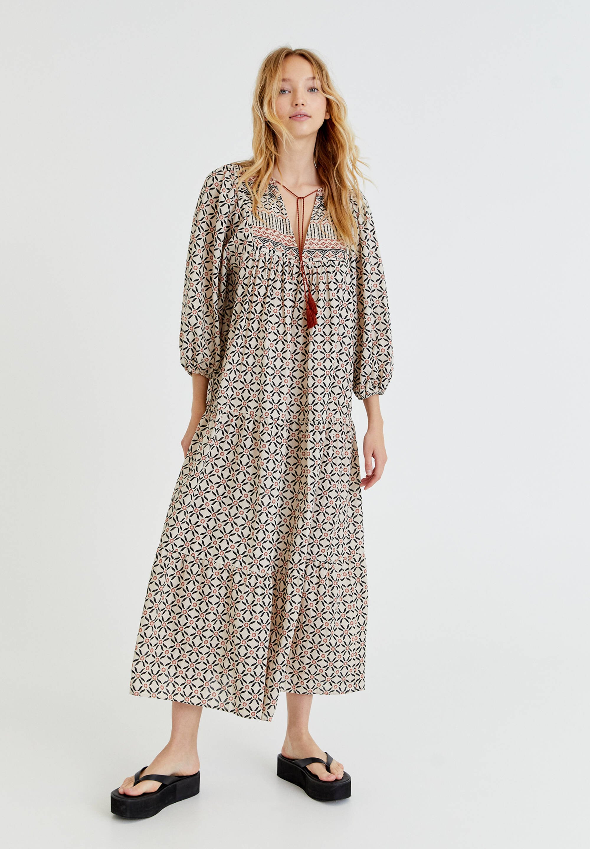 robe noire pull and bear