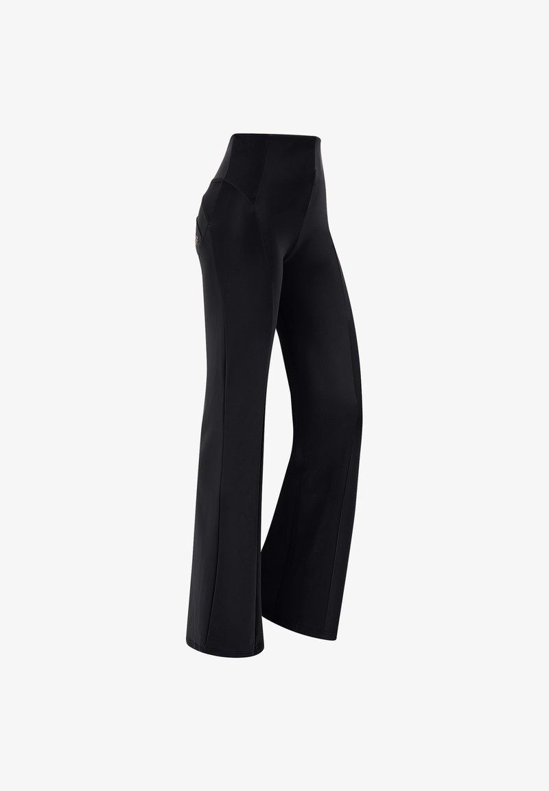 Pantalones de pierna ancha negros, fabricados con un material elástico, que presentan una cintura alta, dos bolsillos laterales y costuras planas para un acabado suave.