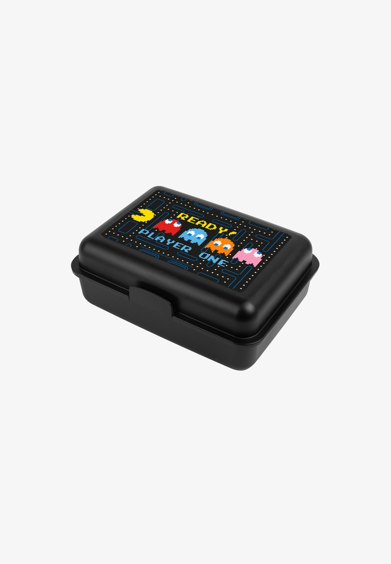 Lunch box nera con un design grafico di Pac-Man e fantasmi, accompagnato dalla scritta "PRONTO! GIOCATORE UNO" in colori vivaci. Forma rettangolare con una chiusura.