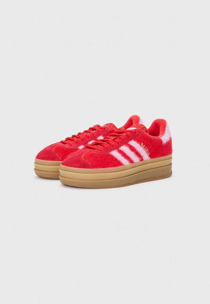 adidas Originals GAZELLE BOLD W - Trainers - better scarlet/bliss  lilac/gold-coloured/red - Zalando