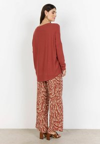 Soyaconcept BIARA - T-shirt à manches longues - mineral red mel
