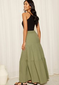 Friends Like These TEXTURED BOHO STYLE MIDI - Falda larga - khaki green